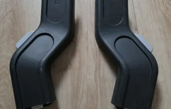 UPPAbaby VISTA/CRUZ autostoel-adapters - goede staat, gebruikt ~1 jaar, compatibel reissysteem